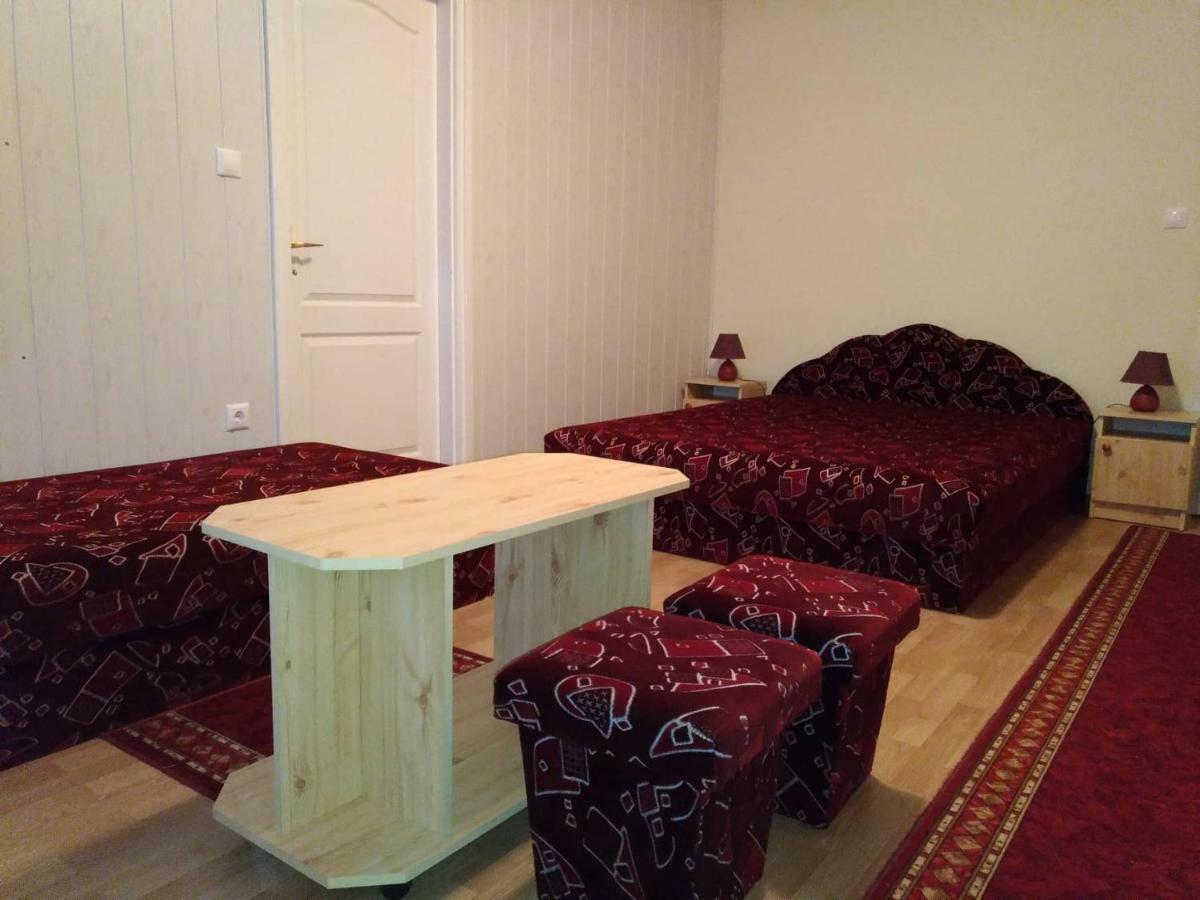 Nora Apartman Apartment Balatonfůzfő Exterior foto