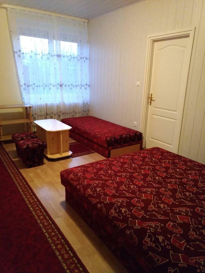 Nora Apartman Apartment Balatonfůzfő Exterior foto